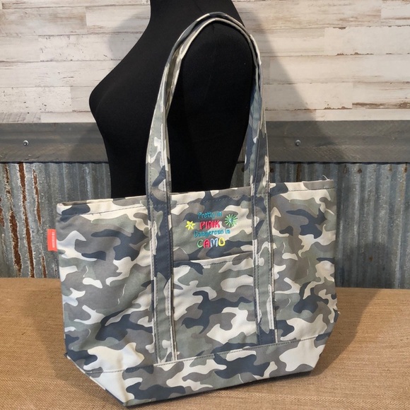 Camo Canvas Tote Bag - Picture 2 of 4